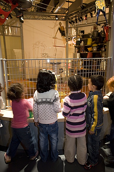 Comprendre son enfant en l'observant jouer sur le chantier - Ressources  spécial parents - La Cité des enfants - Expos permanentes - Au programme -  Cité des sciences et de l'industrie