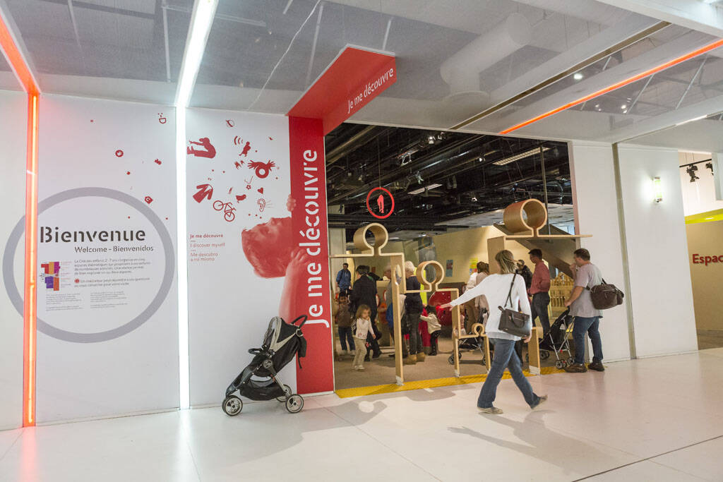 Entrance of "I discover myself"(ouverture du diaporama)