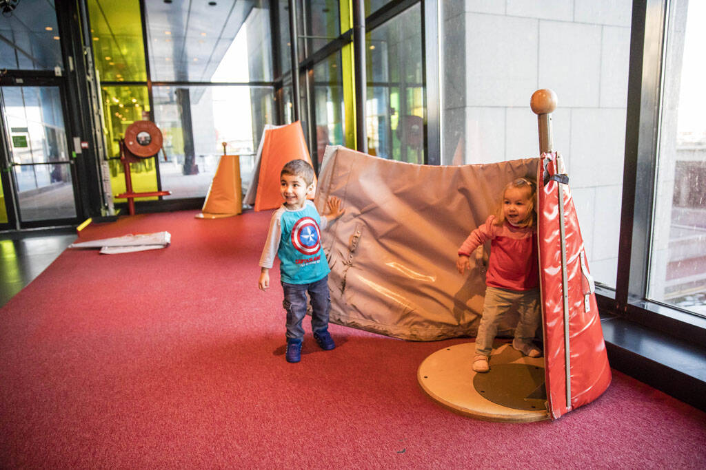 Comprendre son enfant en l'observant jouer sur le chantier - Ressources  spécial parents - La Cité des enfants - Expos permanentes - Au programme -  Cité des sciences et de l'industrie