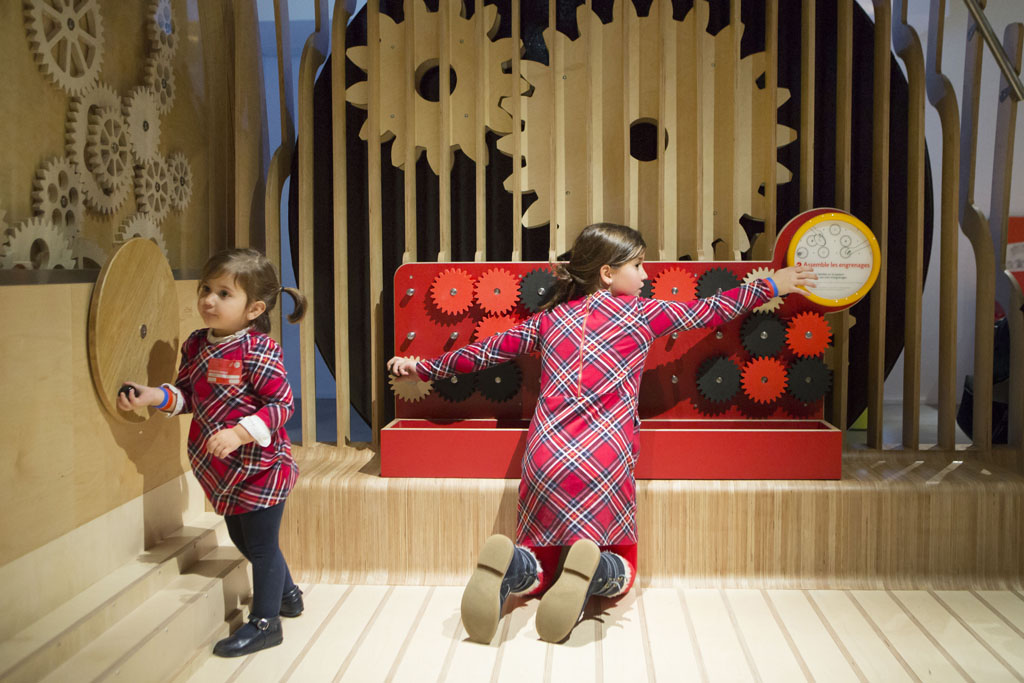 Comprendre son enfant en l'observant jouer sur le chantier - Ressources  spécial parents - La Cité des enfants - Expos permanentes - Au programme -  Cité des sciences et de l'industrie